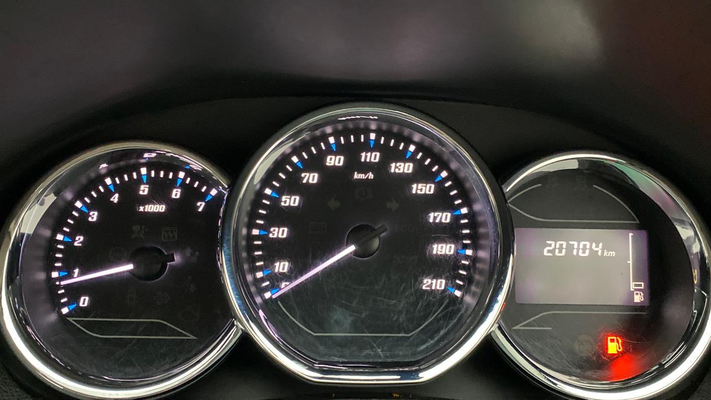2020 Renault Duster RXZ, Petrol, Manual, 20,743 km, Odometer Image
