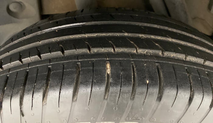 2020 Renault Duster RXZ, Petrol, Manual, 20,743 km, Right Rear Tyre Tread