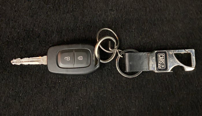 2020 Renault Duster RXZ, Petrol, Manual, 20,743 km, Key Close Up