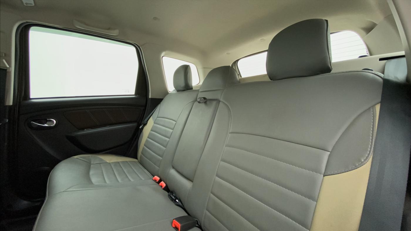 2020 Renault Duster RXZ, Petrol, Manual, 20,743 km, Right Side Rear Door Cabin