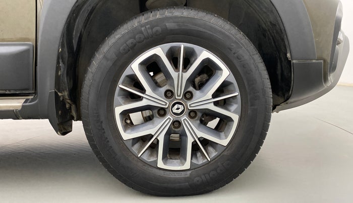 2020 Renault Duster RXZ, Petrol, Manual, 20,743 km, Right Front Wheel