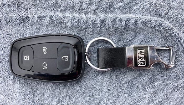 2022 Tata TIGOR XZ CNG, CNG, Manual, 19,474 km, Key Close Up