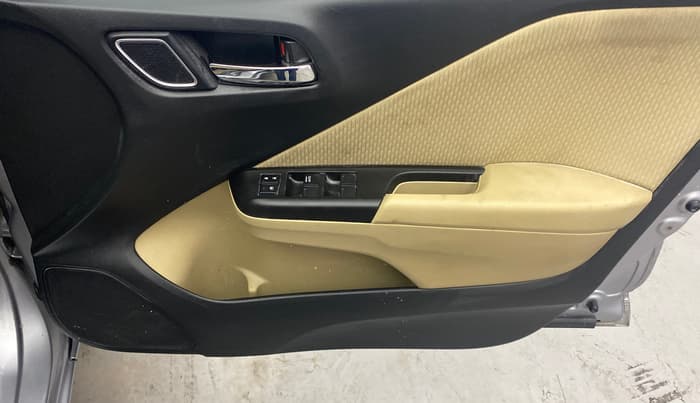 2021 Honda City 1.5L I-VTEC V MT 4TH GEN, Petrol, Manual, 58,340 km, Driver Side Door Panels Control