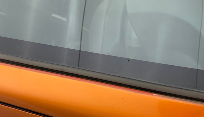 2014 Maruti Alto K10 VXI AMT, Petrol, Automatic, 28,092 km, Right A pillar - Paint is slightly faded