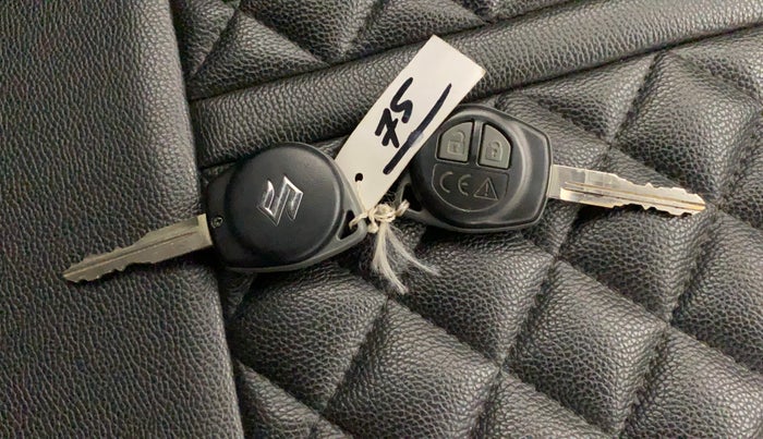 2021 Maruti Baleno DELTA PETROL 1.2, Petrol, Manual, 40,223 km, Key Close Up