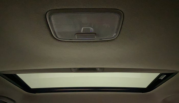 2018 Hyundai Creta SX AT 1.6 PETROL, Petrol, Automatic, 49,820 km, Moonroof/ Sunroof