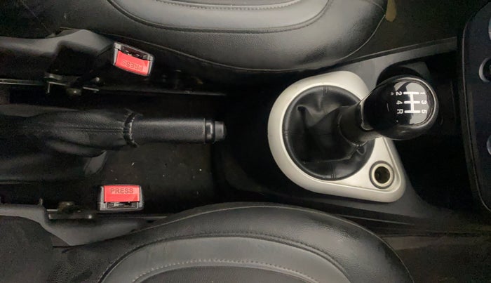 2013 Ford Figo EXI 1.2 PETROL, CNG, Manual, 71,561 km, Gear Lever