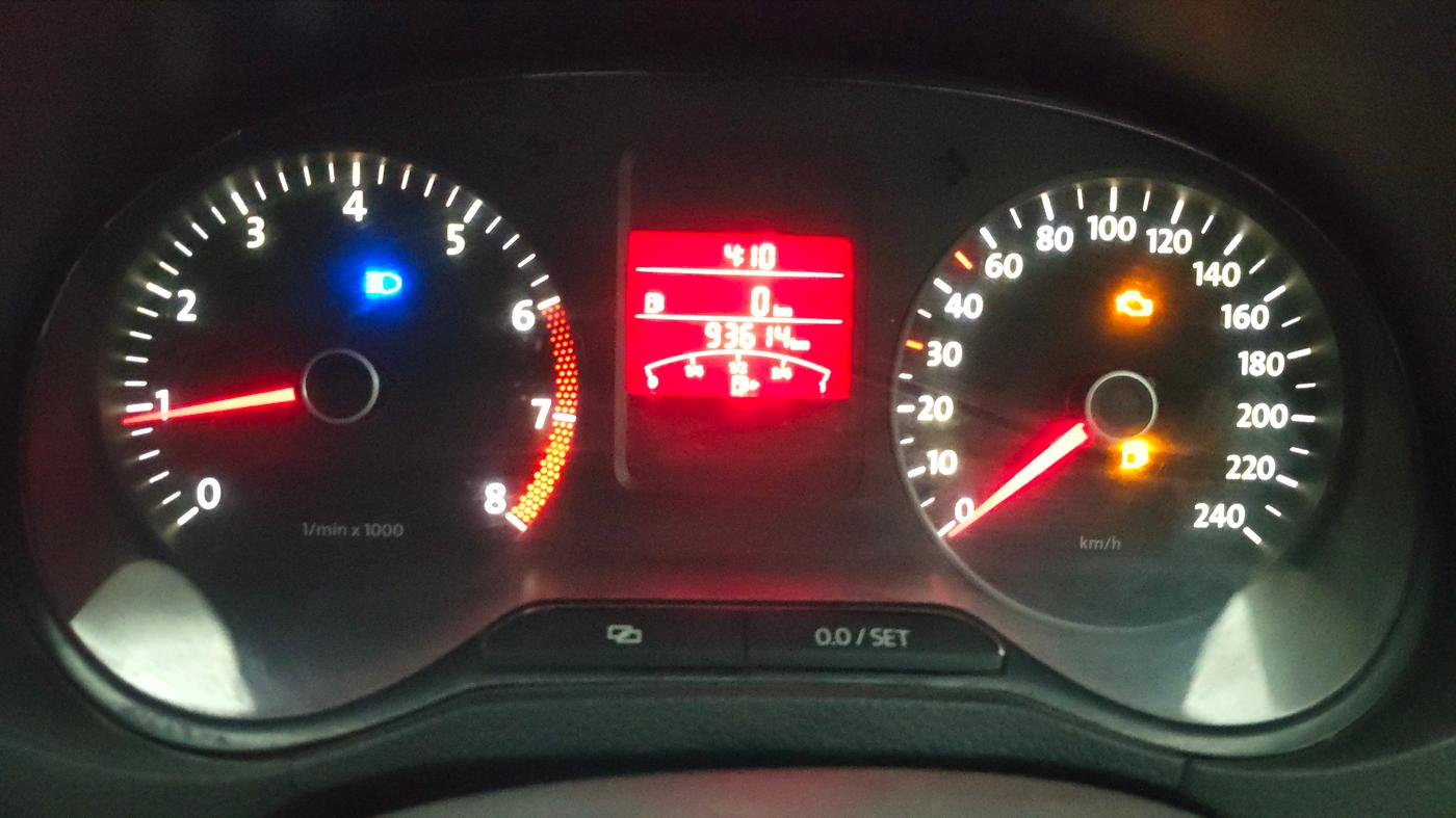 2014 Volkswagen Polo COMFORTLINE 1.2L, Petrol, Manual, 93,613 km, Odometer Image