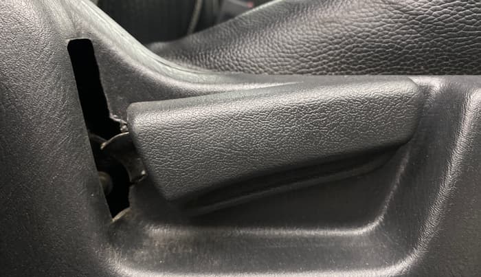 2017 Maruti Alto K10 VXI (O) AMT, Petrol, Automatic, 27,194 km, Driver Side Adjustment Panel