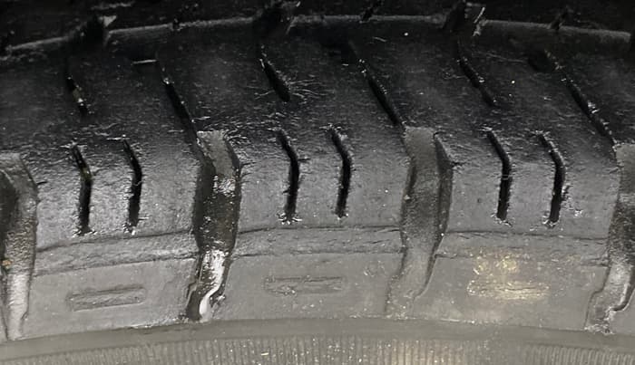 2017 Maruti Alto K10 VXI (O) AMT, Petrol, Automatic, 27,194 km, Right Rear Tyre Tread