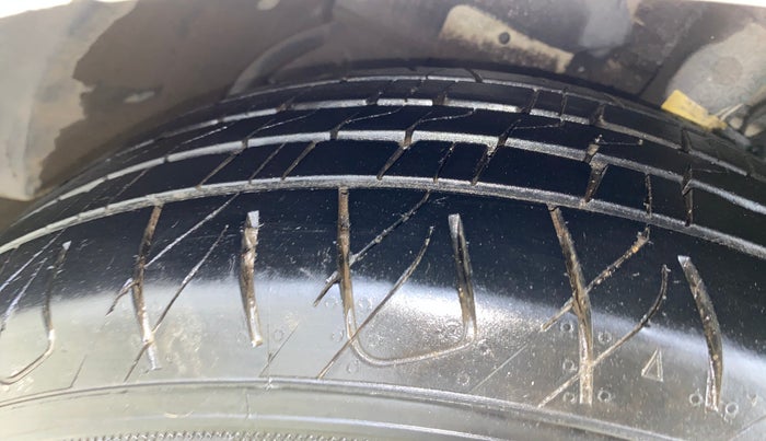 2020 Ford Ecosport TITANIUM 1.5L PETROL, Petrol, Manual, 39,716 km, Left Front Tyre Tread