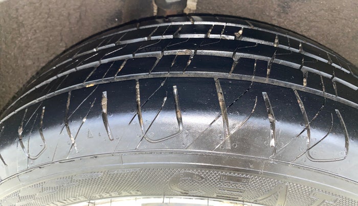 2020 Ford Ecosport TITANIUM 1.5L PETROL, Petrol, Manual, 39,716 km, Right Rear Tyre Tread