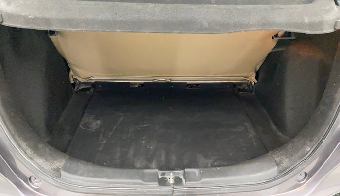 2017 Honda Jazz 1.2L I-VTEC V, Petrol, Manual, 33,092 km, Boot Inside