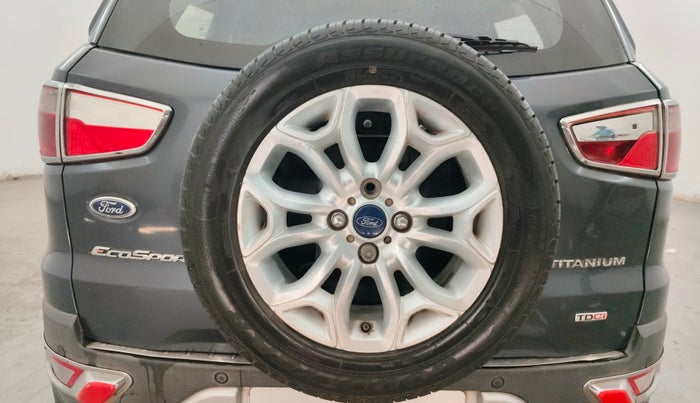 2013 Ford Ecosport TITANIUM 1.5L DIESEL (OPT), Diesel, Manual, 1,29,718 km, Spare Tyre