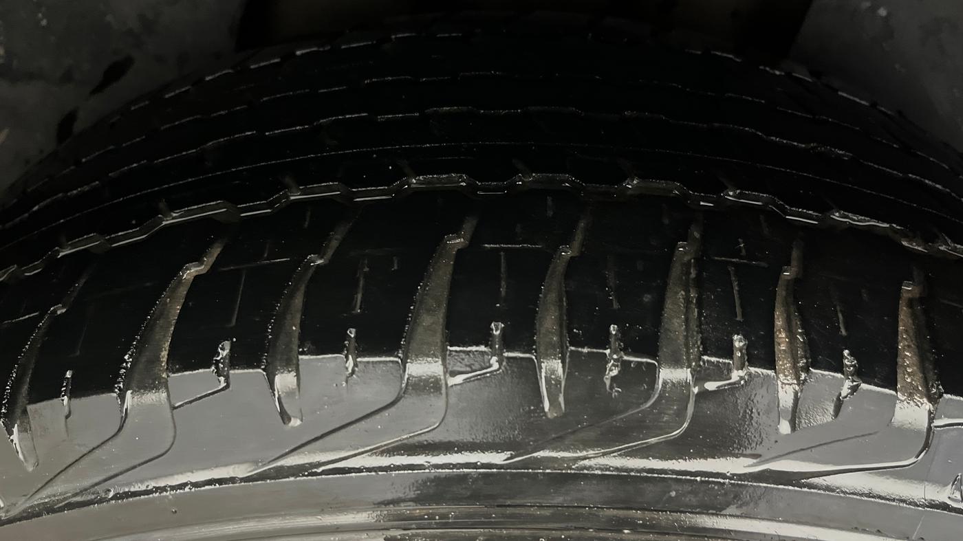 2021 Tata Safari XZ PLUS, Diesel, Manual, 48,837 km, Left Rear Tyre Tread