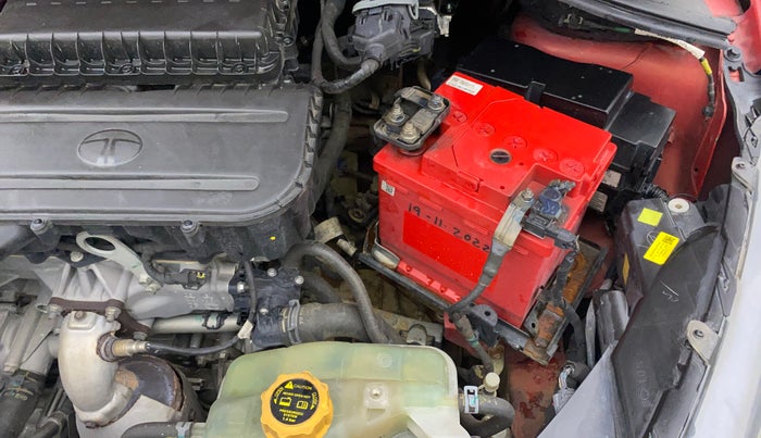 2020 Tata Tiago XZ PLUS PETROL, Petrol, Manual, 1,14,057 km, Engine View - Left