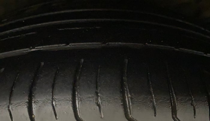 2020 Tata Tiago XZ PLUS PETROL, Petrol, Manual, 1,14,057 km, Right Rear Tyre Tread