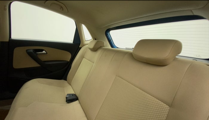 2017 Volkswagen Polo HIGHLINE1.2L, Petrol, Manual, 31,994 km, Right Side Rear Door Cabin