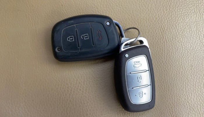 2014 Hyundai Grand i10 ASTA 1.2 KAPPA VTVT, Petrol, Manual, 93,550 km, Key Close Up