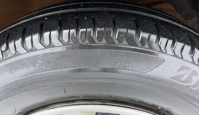 2017 Maruti Dzire VXI, Petrol, Manual, 51,032 km, Right Front Tyre Tread
