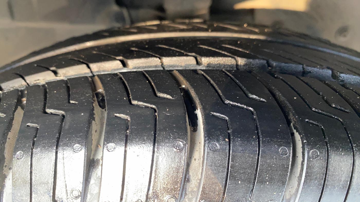 2019 Ford FREESTYLE TITANIUM 1.2 PETROL, Petrol, Manual, 77,058 km, Right Front Tyre Tread