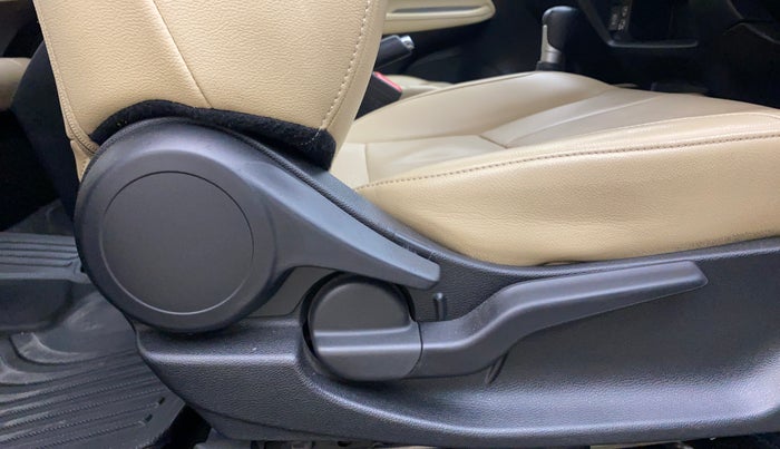 2022 Honda City 1.5L I-VTEC ZX CVT, Petrol, Automatic, 66,454 km, Driver Side Adjustment Panel