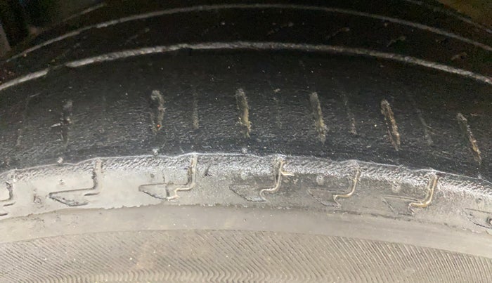 2022 Honda City 1.5L I-VTEC ZX CVT, Petrol, Automatic, 66,454 km, Left Front Tyre Tread