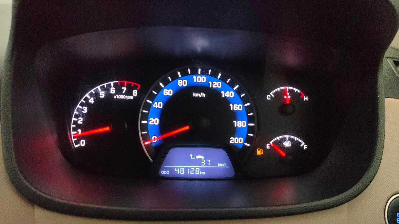 2015 Hyundai Xcent SX 1.2 (O), Petrol, Manual, 48,115 km, Odometer Image