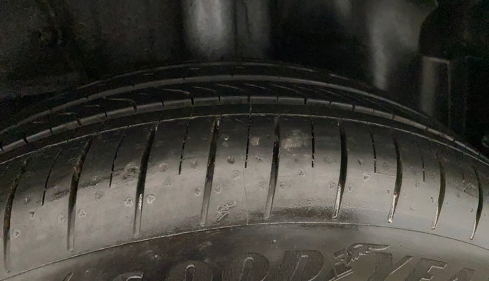 2021 Tata ALTROZ XM PLUS DIESEL, Diesel, Manual, 81,371 km, Left Rear Tyre Tread