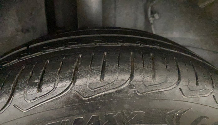 2021 Tata ALTROZ XM PLUS DIESEL, Diesel, Manual, 81,371 km, Right Rear Tyre Tread