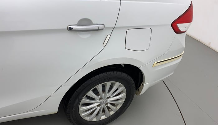 2016 Maruti Ciaz ZXI, Petrol, Manual, 76,976 km, Left quarter panel - Slightly dented