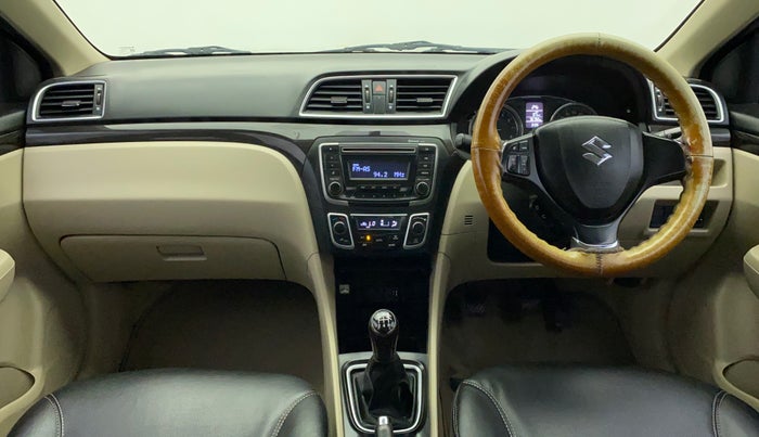2016 Maruti Ciaz ZXI, Petrol, Manual, 76,976 km, Dashboard