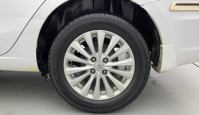 2016 Maruti Ciaz ZXI, Petrol, Manual, 76,976 km, Left Rear Wheel