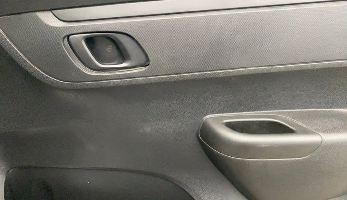 2020 Renault Kwid RXL, Petrol, Manual, 51,299 km, Driver Side Door Panels Control