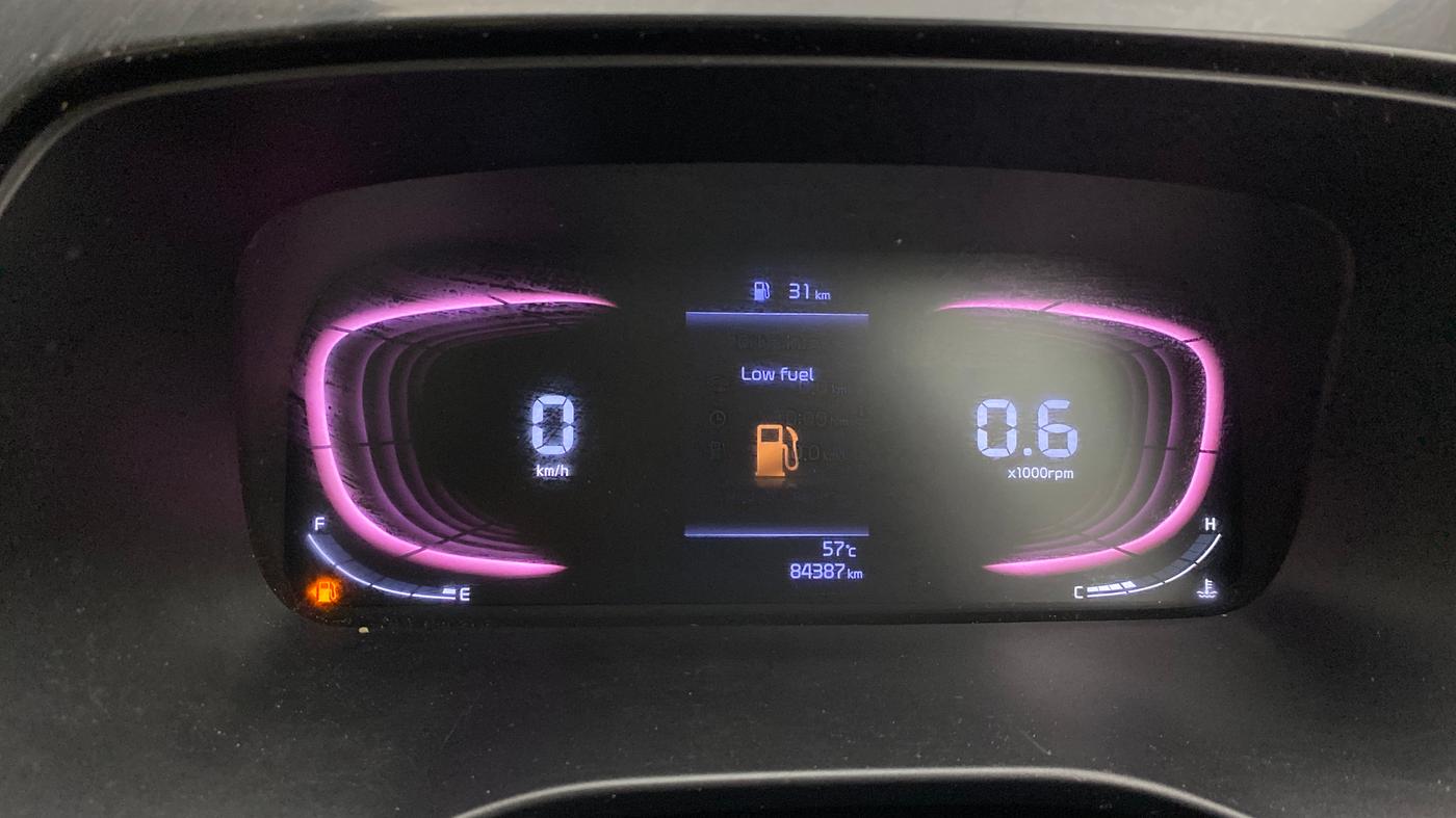 2022 KIA CARENS LUXURY 1.4 PETROL 7 STR, Petrol, Manual, 84,386 km, Odometer Image