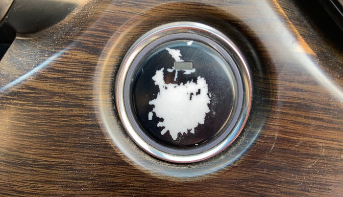 2020 Tata Harrier XZA 2.0L DUAL TONE, Diesel, Automatic, 1,22,626 km, Keyless Start/ Stop Button