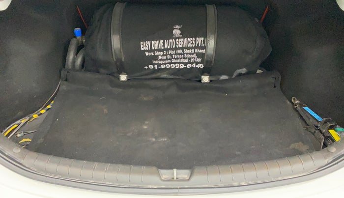 2022 Hyundai Verna SX (O)1.5 VTVT, CNG, Manual, 60,708 km, Boot Inside