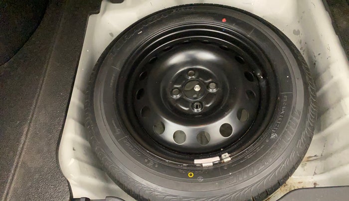 2018 Toyota YARIS V MT, Petrol, Manual, 1,27,552 km, Spare Tyre