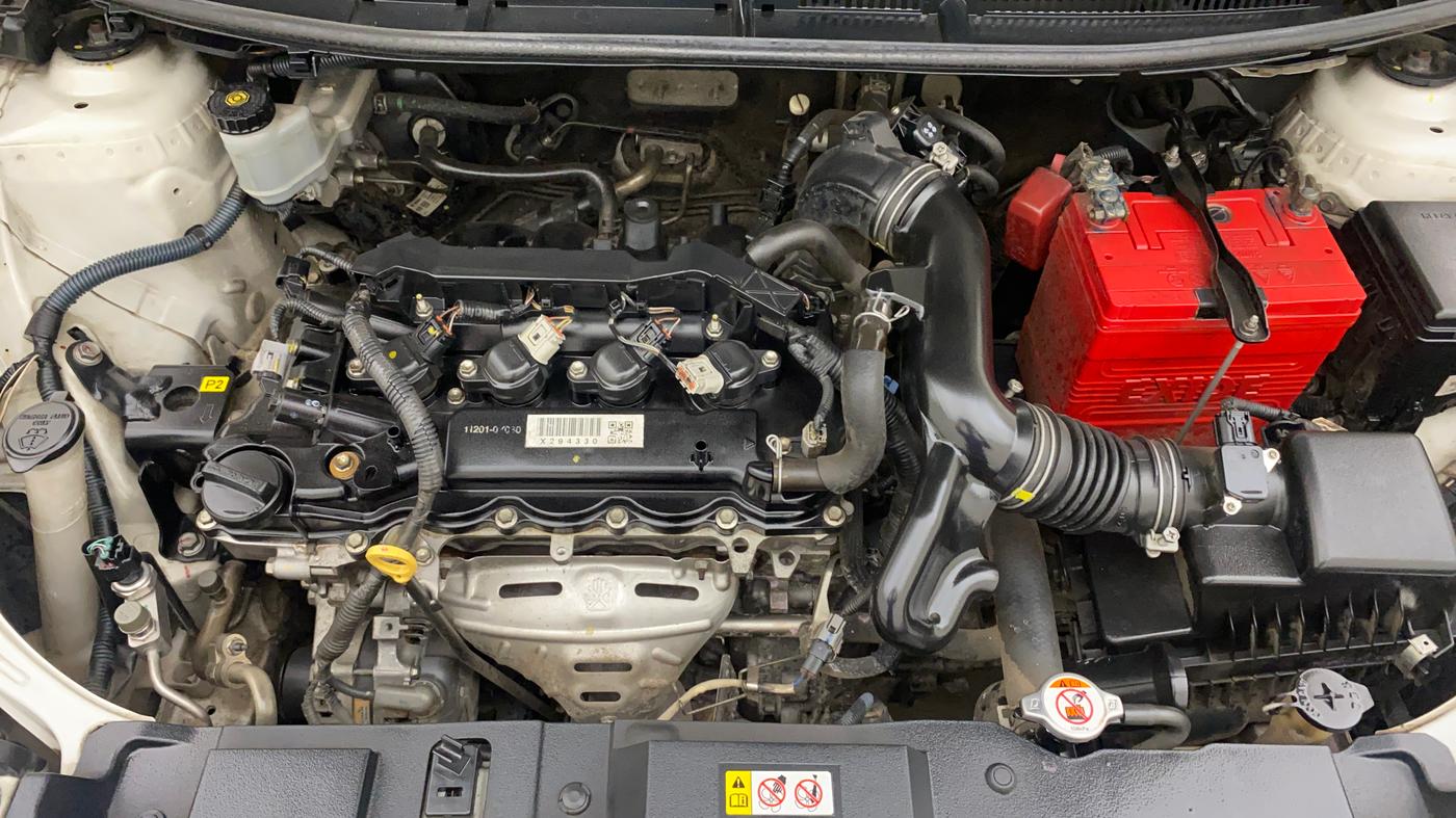 2018 Toyota YARIS V MT, Petrol, Manual, 1,27,623 km, Engine View
