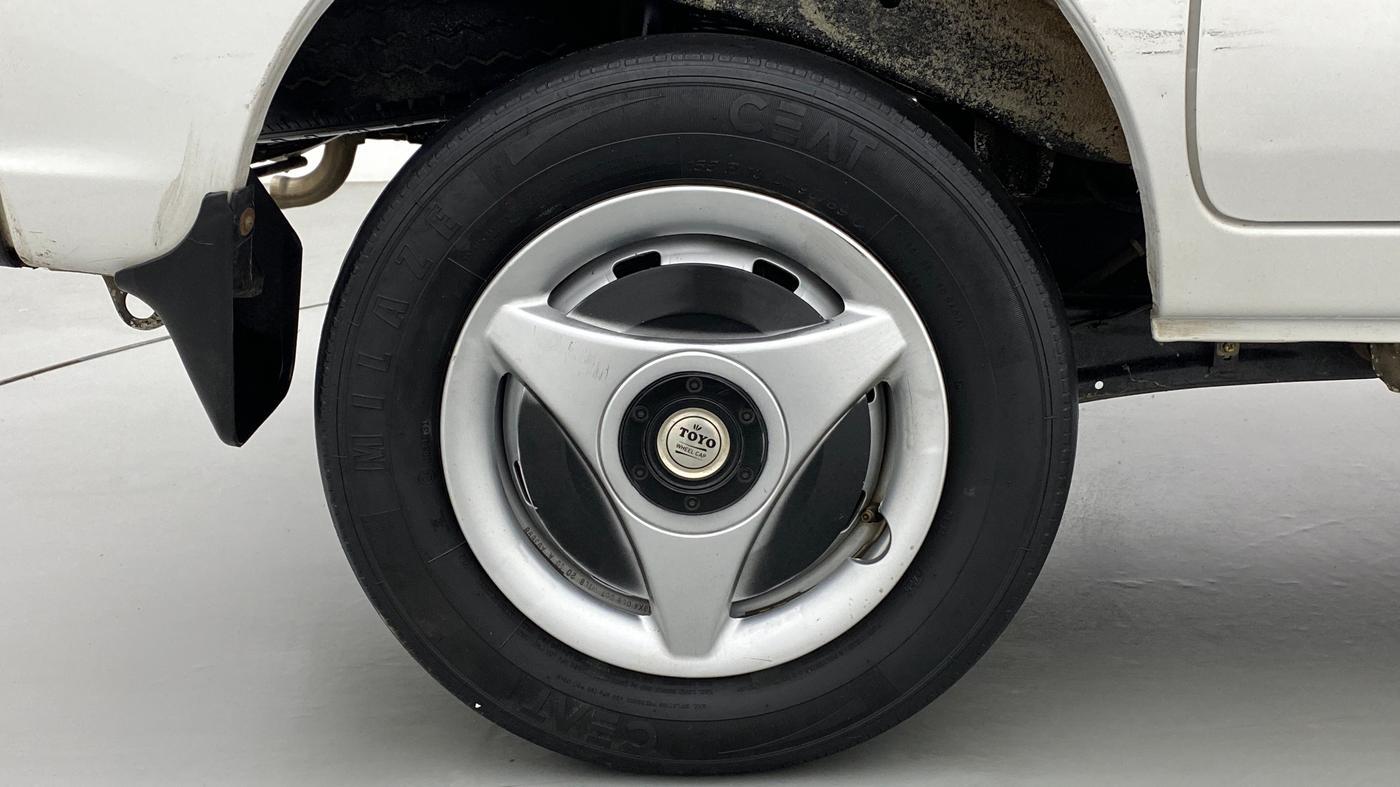 2020 Maruti Eeco 5 STR WITH A/C+HTR, Petrol, Manual, 37,512 km, Right Rear Wheel