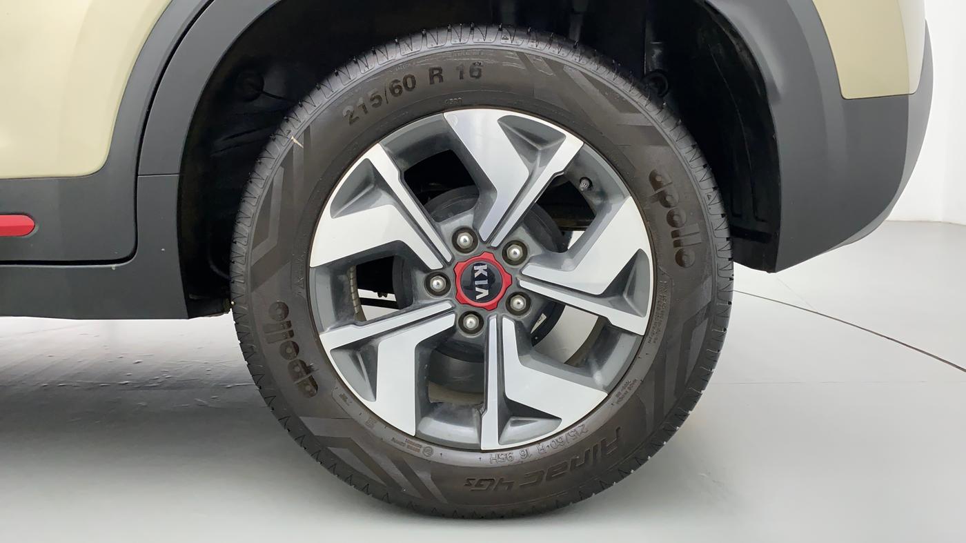 2020 KIA SONET GTX PLUS 1.5 DCT AT, Diesel, Automatic, 10,833 km, Left Rear Wheel