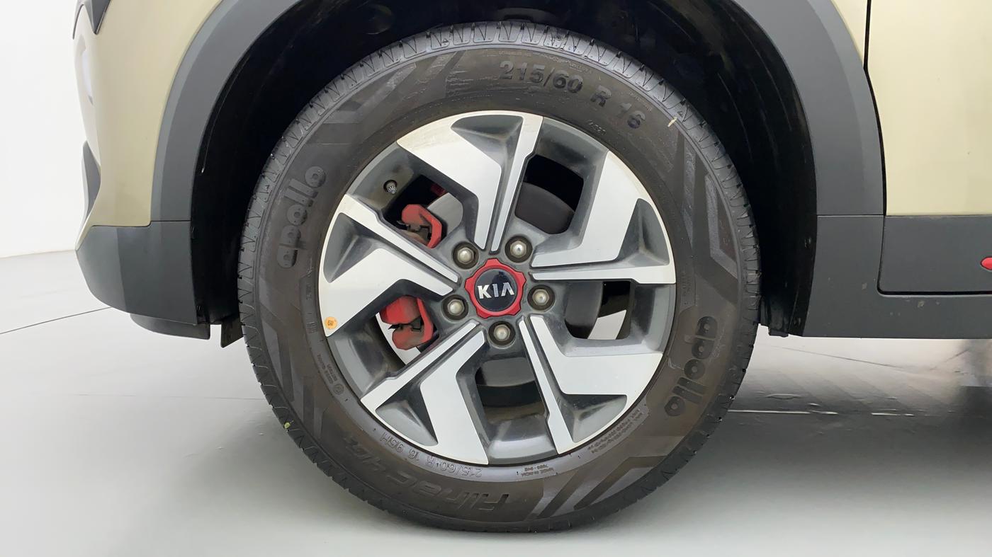 2020 KIA SONET GTX PLUS 1.5 DCT AT, Diesel, Automatic, 10,833 km, Left Front Wheel