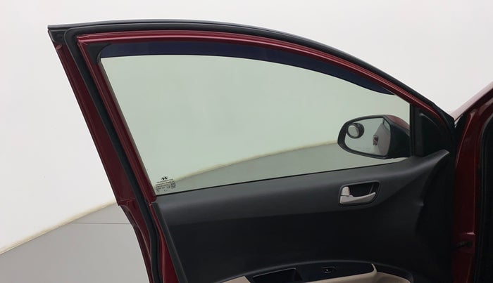 2015 Hyundai Grand i10 SPORTZ 1.2 KAPPA VTVT, Petrol, Manual, 42,584 km, Left front window switch / handle - Switch/handle not functional