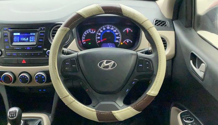 2015 Hyundai Grand i10 SPORTZ 1.2 KAPPA VTVT, Petrol, Manual, 42,584 km, Steering Wheel Close Up