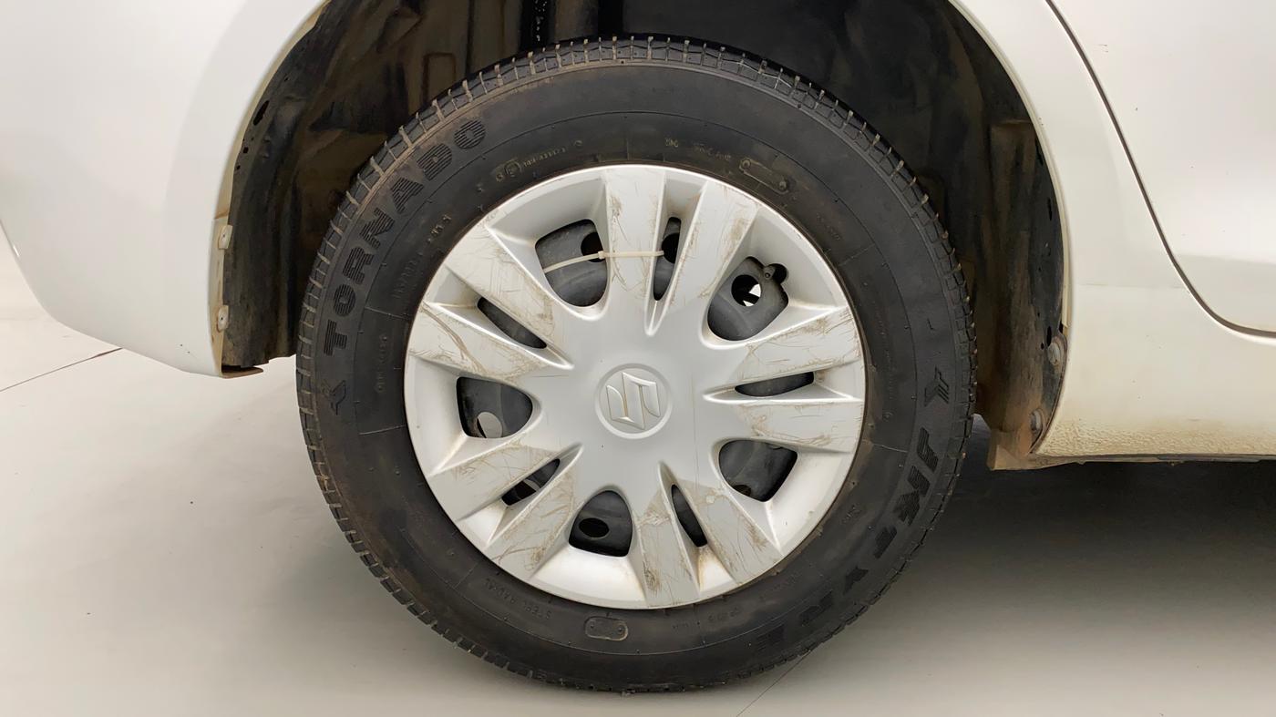 2014 Maruti Swift Dzire VXI, Petrol, Manual, 58,180 km, Right Rear Wheel