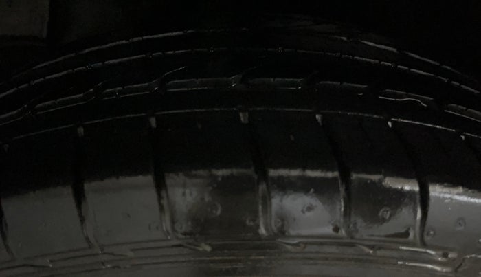 2018 Hyundai Creta SX PLUS AT 1.6 PETROL, Petrol, Automatic, 66,494 km, Right Rear Tyre Tread