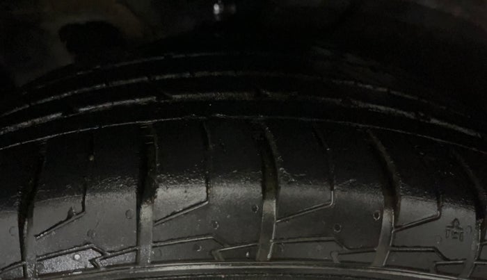 2018 Hyundai Creta SX PLUS AT 1.6 PETROL, Petrol, Automatic, 66,494 km, Left Front Tyre Tread
