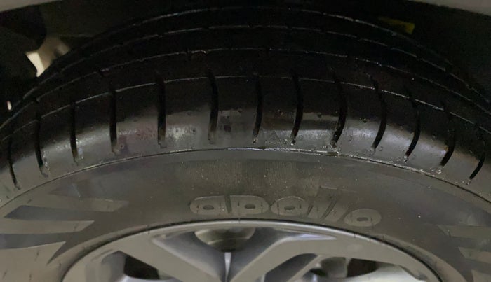 2022 Hyundai GRAND I10 NIOS SPORTZ 1.2 KAPPA VTVT CNG, CNG, Manual, 51,639 km, Right Rear Tyre Tread