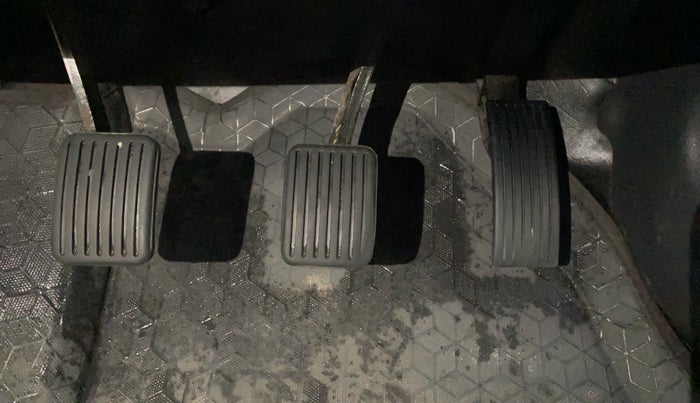 2022 Hyundai GRAND I10 NIOS SPORTZ 1.2 KAPPA VTVT CNG, CNG, Manual, 51,639 km, Pedals