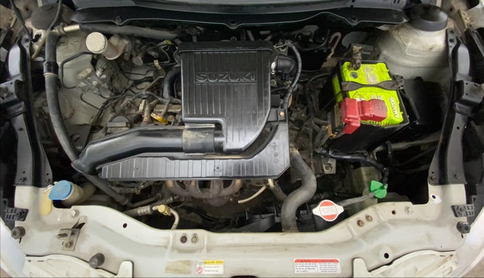 2015 Maruti Swift LXI (O), Petrol, Manual, 64,012 km, Engine View
